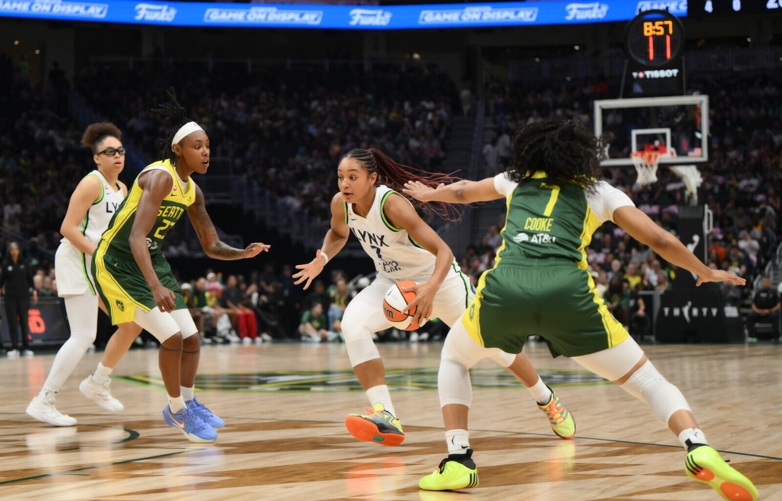Another big night from Kayla McBride carries Lynx past Storm - Duluth News Tribune
