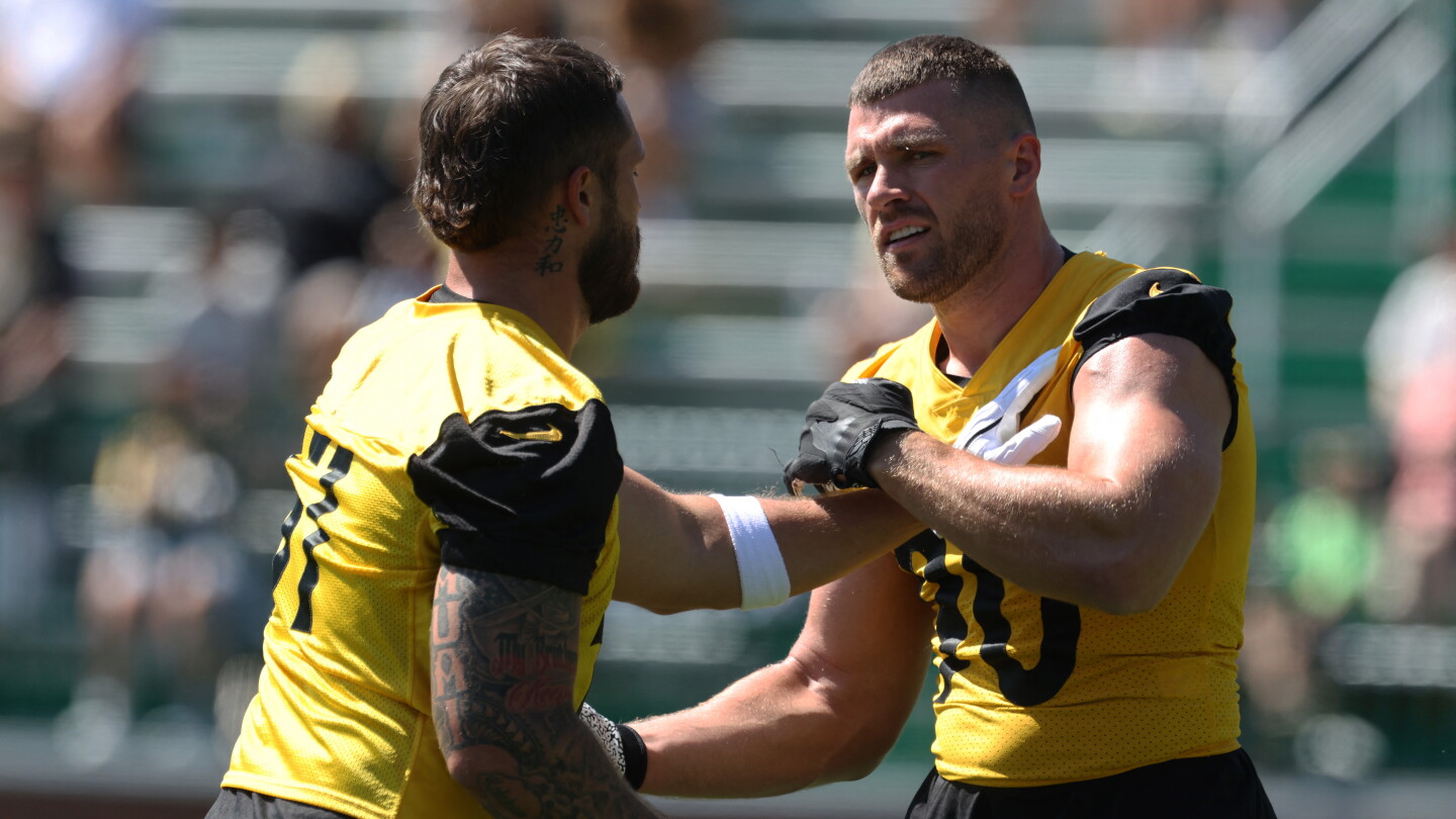T.J. Watt embracing a chance to play both sides: You're going to see us move around
