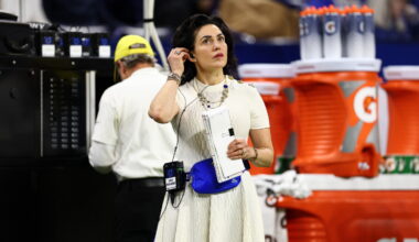 Colts owner Carlie Irsay-Gordon will present Adam Vinatieri at Hall of Fame induction