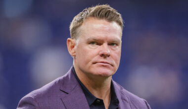Colts G.M. Chris Ballard says he wouldn't agree to extension with team before season