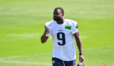 Mike Vrabel has "a lot of respect" for how Kayshon Boutte has handled a tricky situation