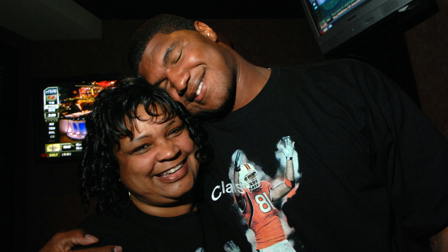 Calais Campbell's brother charged with murder in the death of their mother