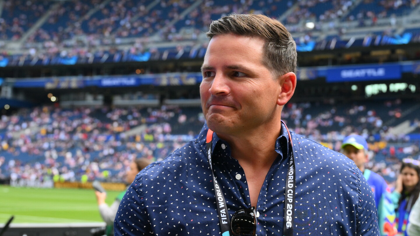 Mike Macdonald got Super Bowl advice from someone with a "conflict of interest"