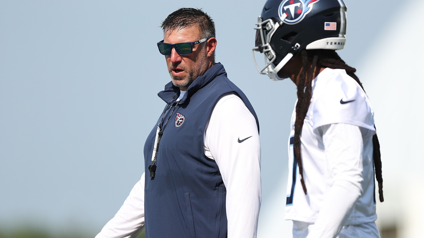 Mike Vrabel: DeAndre Hopkins is no longer with Patriots, but it was a great experience