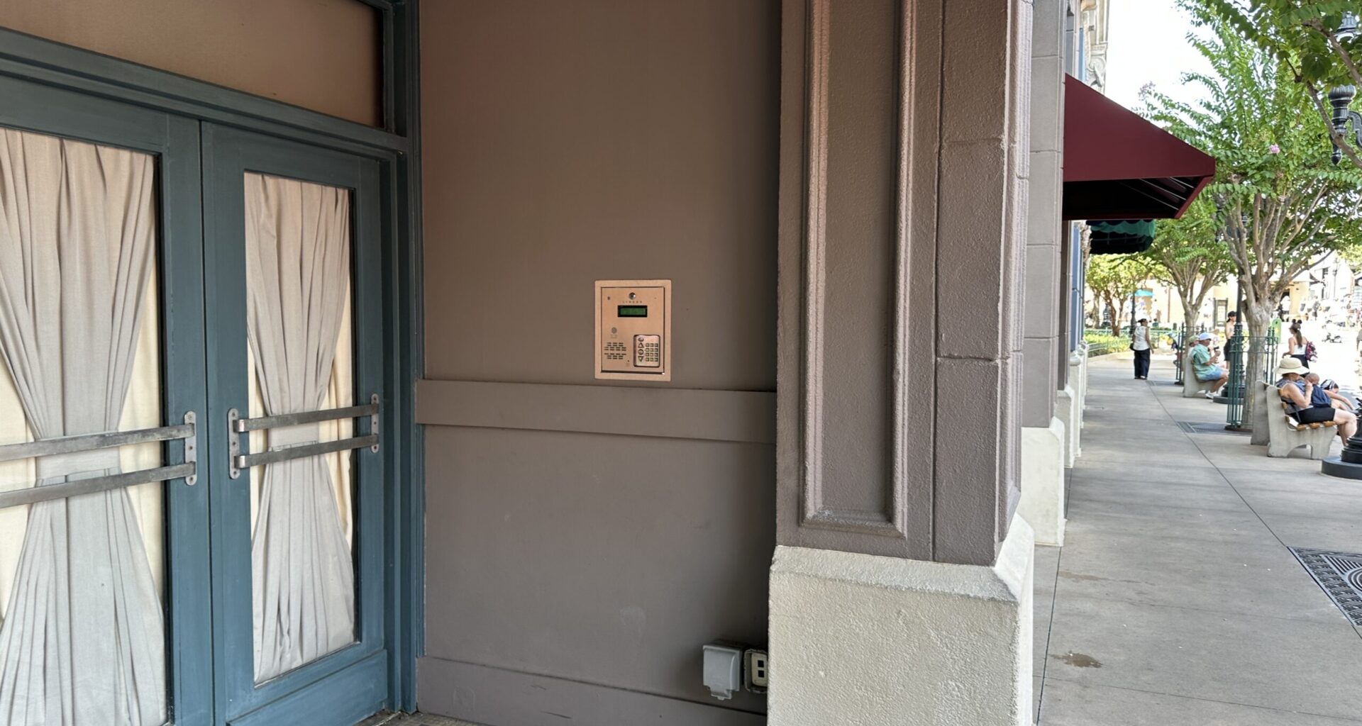 An iconic piece of Seinfeld history has been removed from Disney