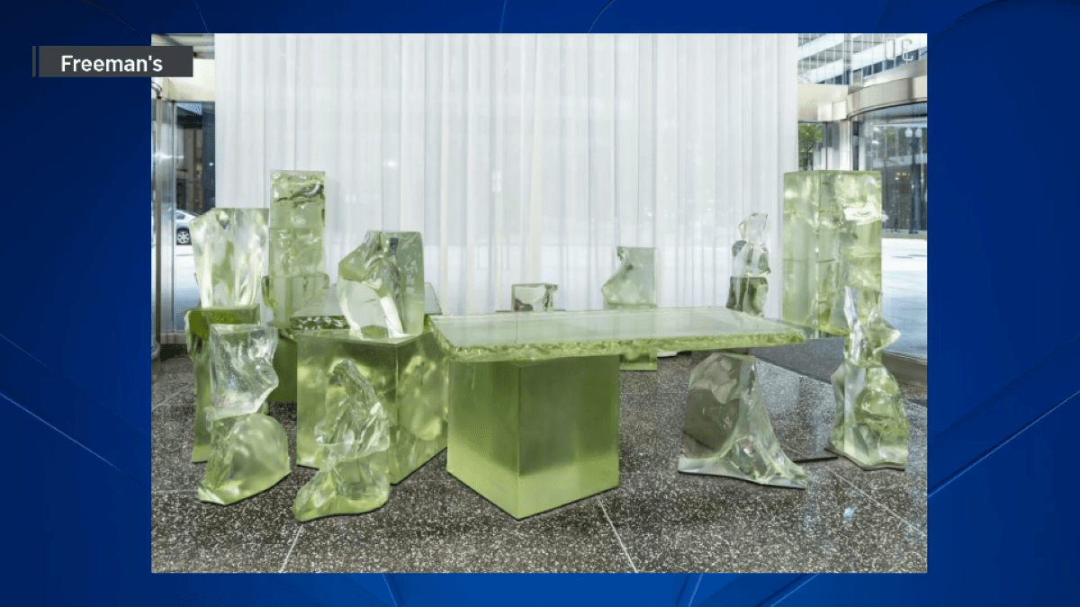 7-ton glass desk designed by Frank Gehry heads to auction – NBC Chicago