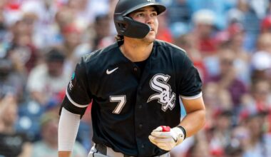 The Pirates acquire infielder Jacob Gonzalez, lefty reliever Brandon Eisert from the Chicago White Sox
