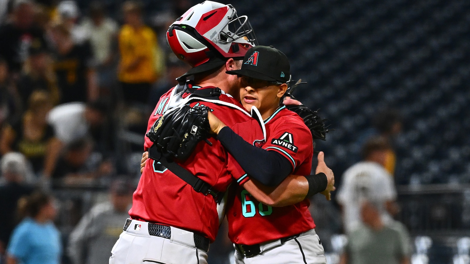 James McCann's 12th-inning single gives Diamondbacks 8-7 win over Pirates after blowing six-run lead