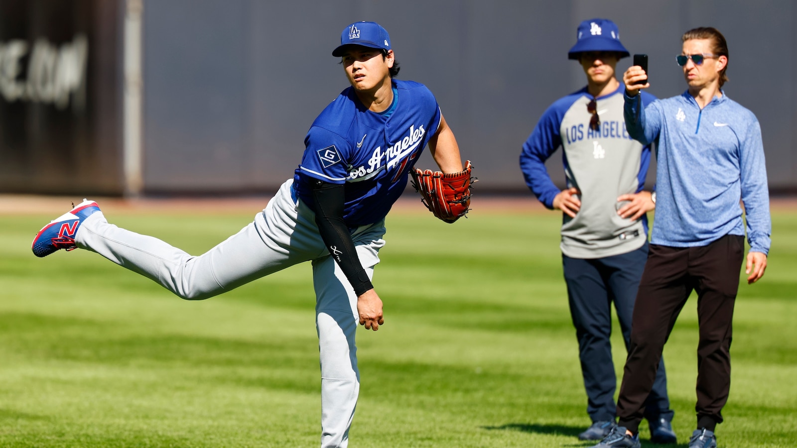 Dodgers say Shohei Ohtani is expected to pitch off a mound later this week