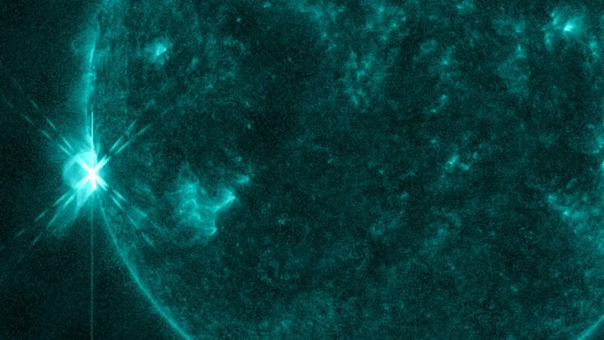 x1.3 solar flare july 4 2026 aia 131 2045 utc