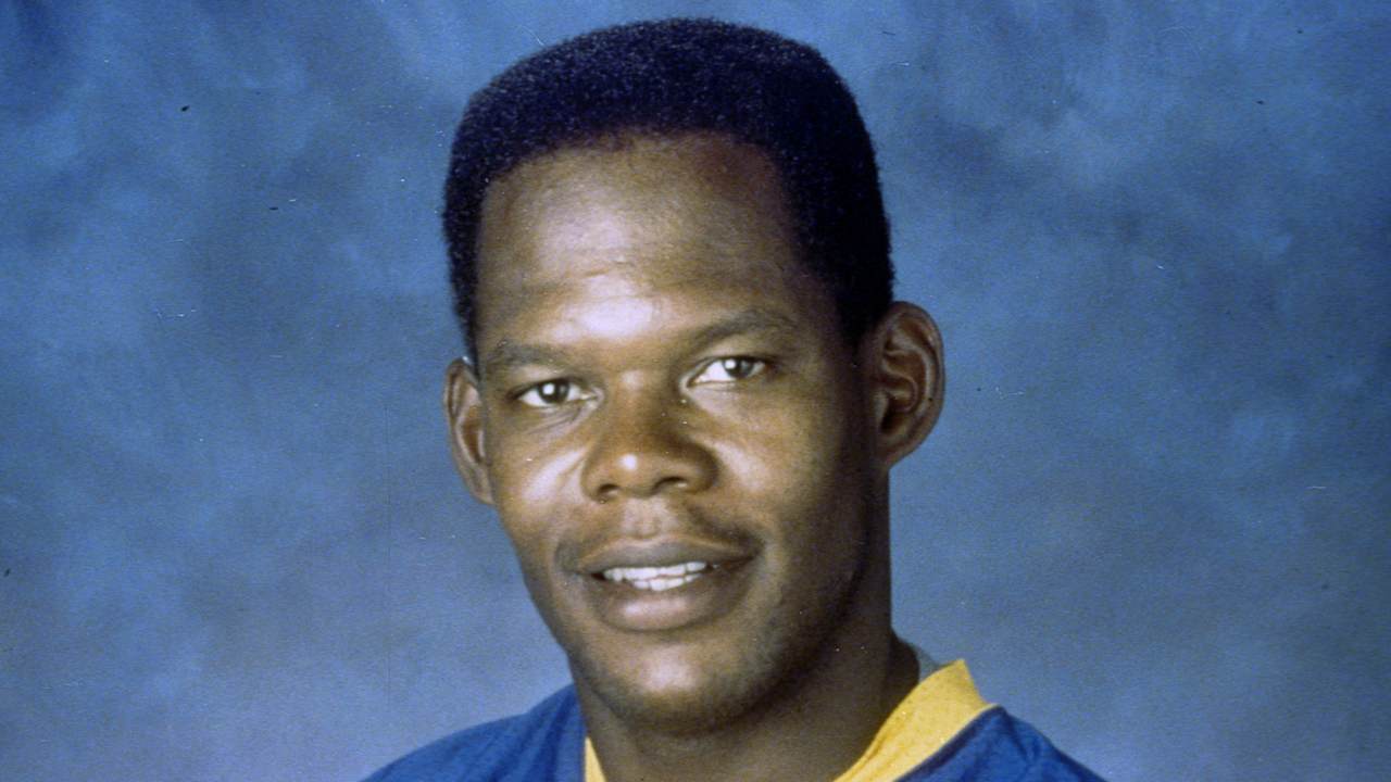 Former NFL cornerback LeRoy Irvin, two-time All-Pro with Rams, dead at 68