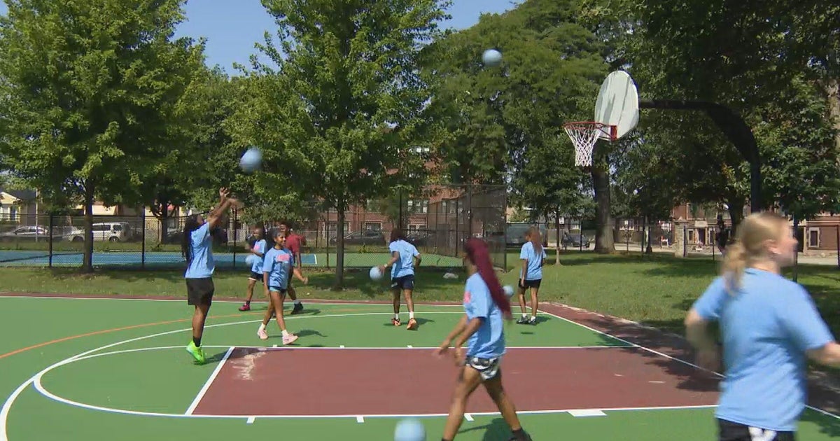 Girls' basketball youth clinic celebrating WNBA All-Star Game in Chicago held in Auburn Gresham