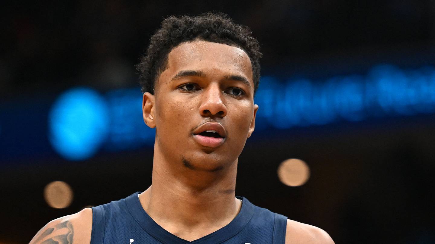 Washington, District of Columbia, USA; Washington Wizards forward Julian Reese (15) on the court against the Golden State Warriors during the first half at Capital One Arena on March 16, 2026.