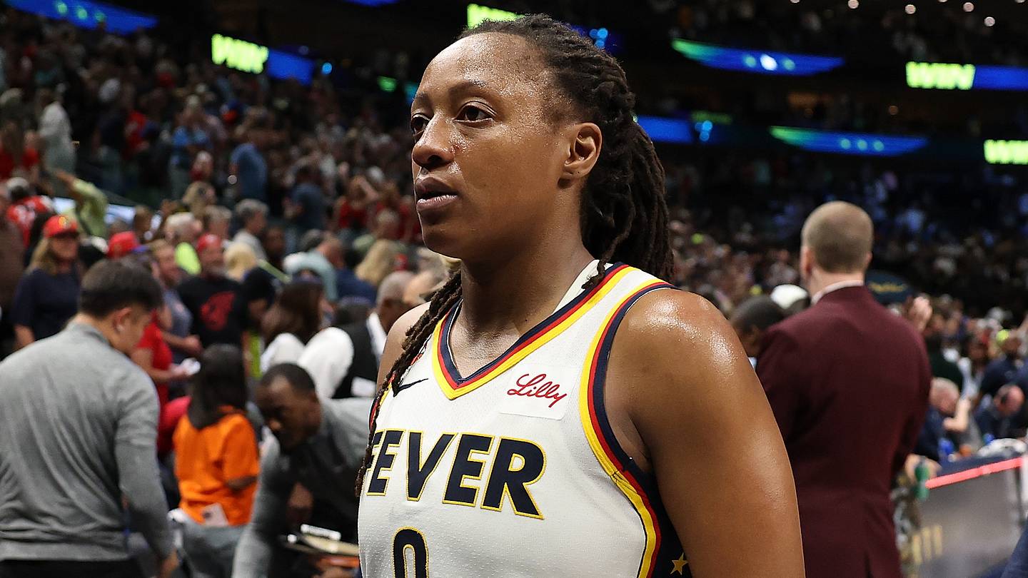 Indiana Fever guard Kelsey Mitchell