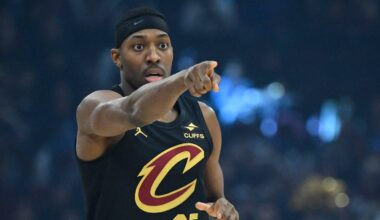 Dec 14, 2025; Cleveland, Ohio, USA; Cleveland Cavaliers forward Nae'Qwan Tomlin (35) reacts in the first quarter against the Charlotte Hornets at Rocket Arena. Mandatory Credit: David Richard-Imagn Images