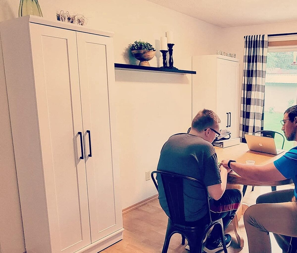 Local therapist offers in-home services