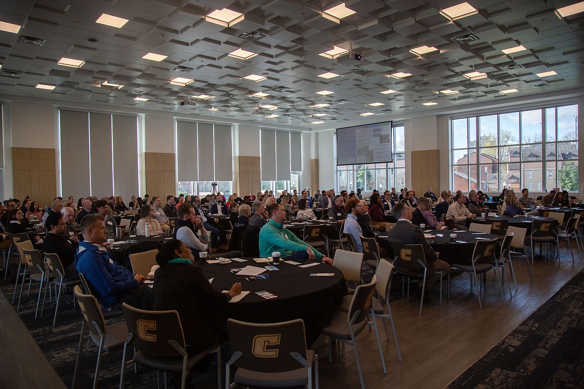 IonQ creating research, development center in Chattanooga
