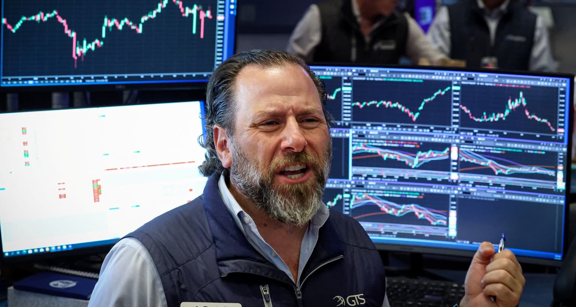 Stock market today: Live updates