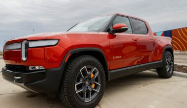 Here's how Tesla FSD, Rivian ‘hands-free’ driving systems compare