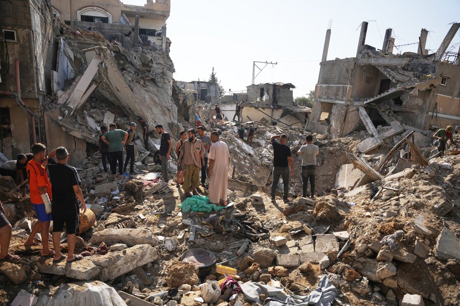 Trump threatens strikes on Iran as increased tensions lead to more warnings