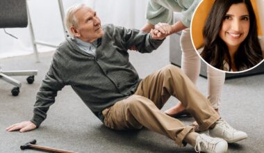 I’m a geriatrician — the 10-second test adults should give their parents