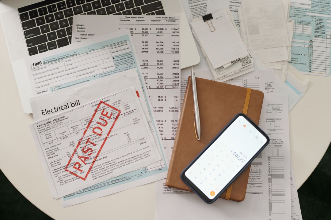 'Buy Now, Pay Later' Spreads From Splurges to Rent, Bills