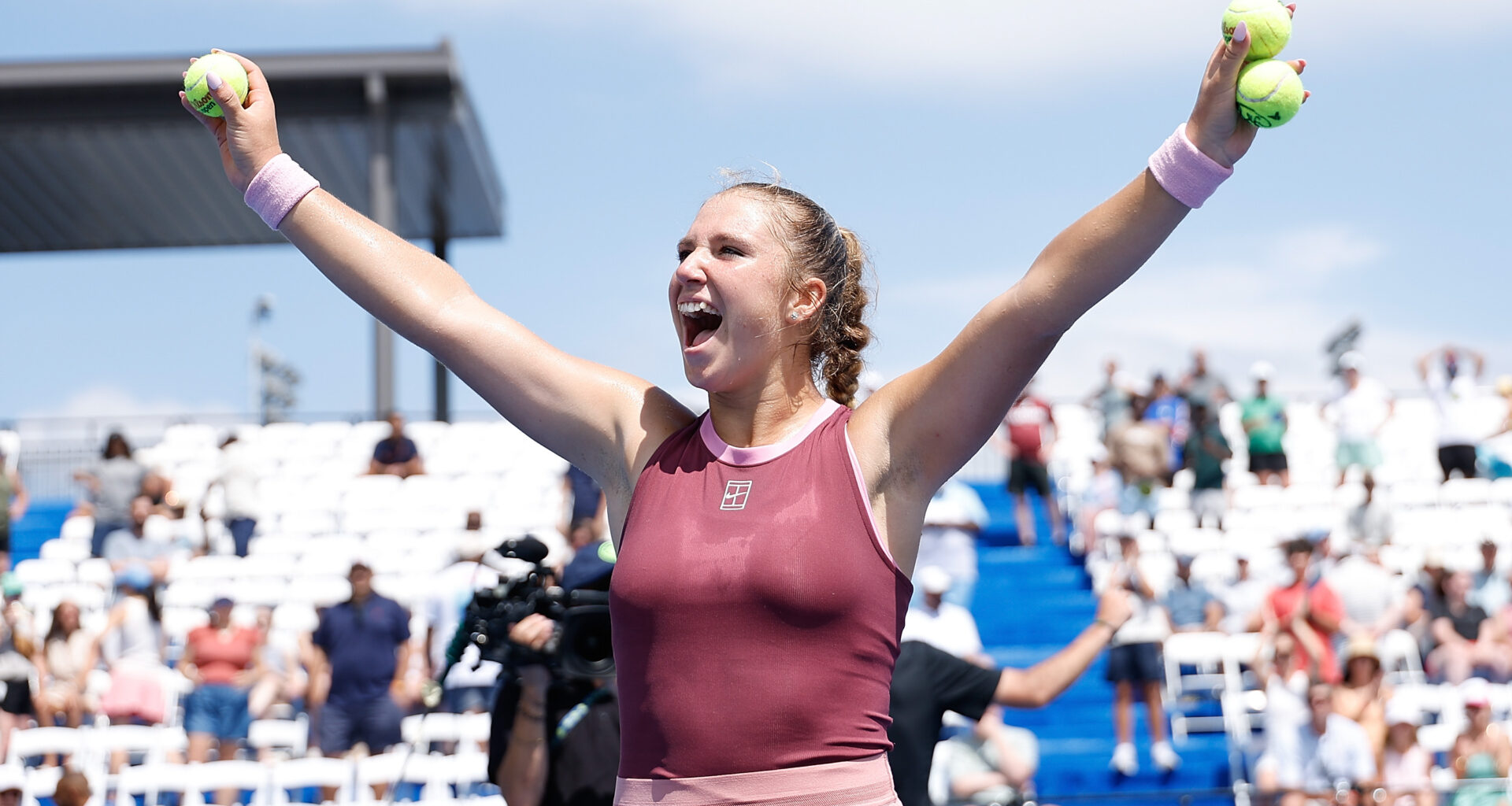 Liutova, 16, marches into first WTA final in Memphis after beating Kalieva