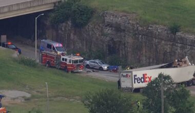 2 dead after FedEx semi crashes into wall on Louisville interstate; ramp blocked