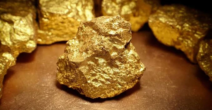 Oil, gold rise as geopolitical risks persist - Shafaq News