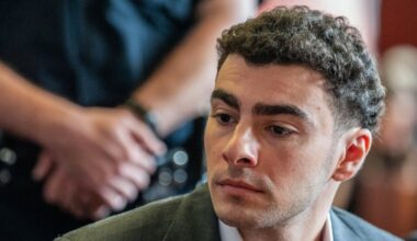 Luigi Mangione expected to plead guilty in New York federal case