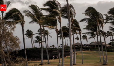 Heavy rain, dangerous surf: Why Hurricane Lala is a historic threat to Hawaii’s Big Island