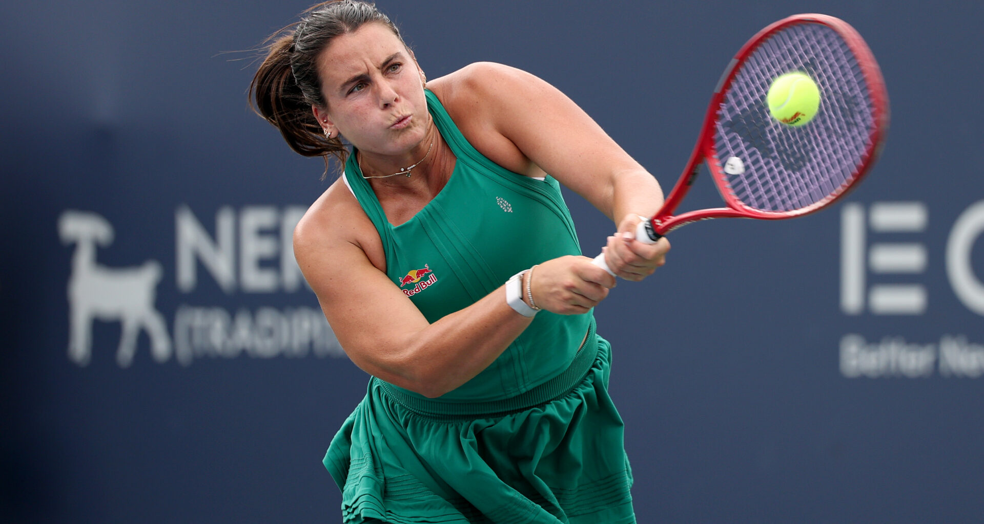 Navarro spoils Kalinina's upset bid to earn first Cincinnati main-draw win