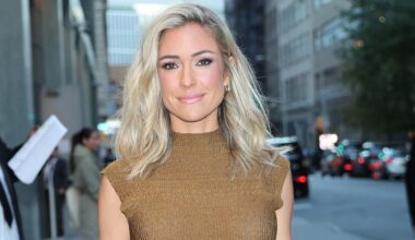 Kristin Cavallari promotes Uncommon Beauty skin care in bikini photos