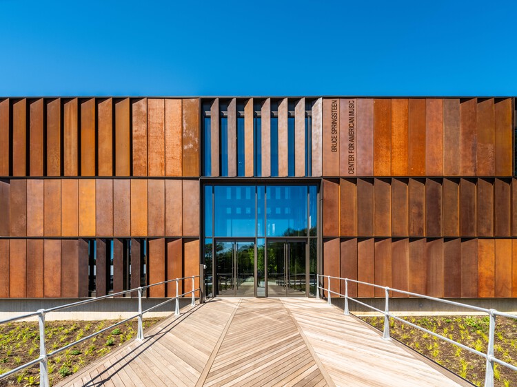 Bruce Springsteen Center for American Music / COOKFOX - Exterior Photography