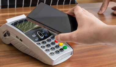 Philippines races toward cashless future as digital payments hit 64.7%