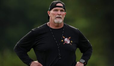 Commanders Insider Gets Blunt on Stefon Diggs, Terry McLaurin