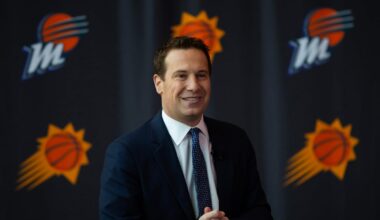Report: Phoenix Suns owner Mat Ishbia in ‘zero danger’ of team sale
