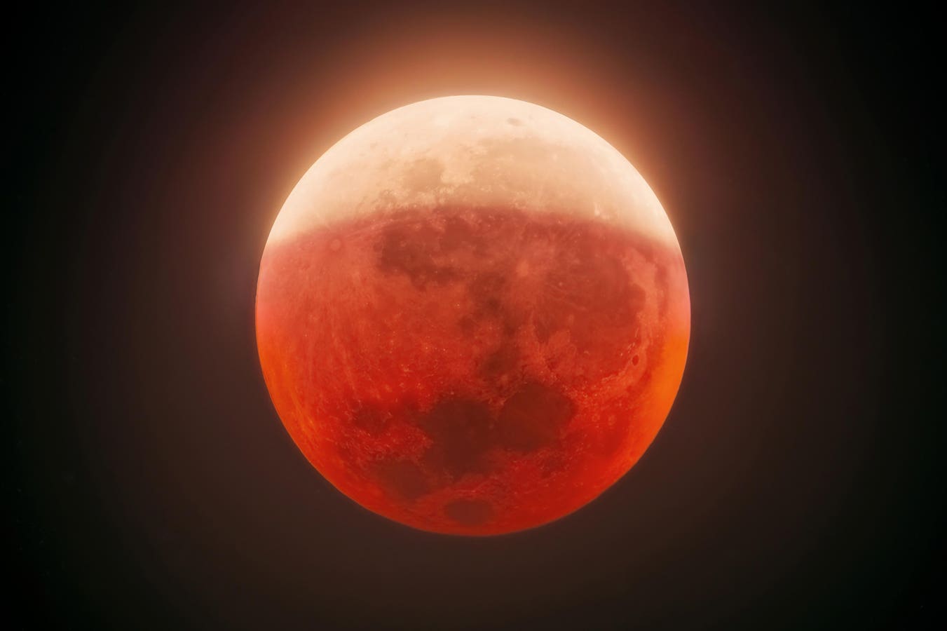 How To Photograph Tonight’s ‘Blood Moon’ Eclipse And Northern Lights