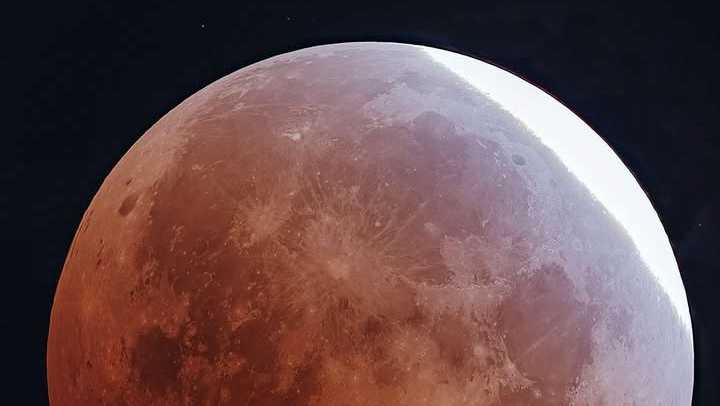 Photos: KCCI viewers share photos of Thursday night's lunar eclipse in Iowa