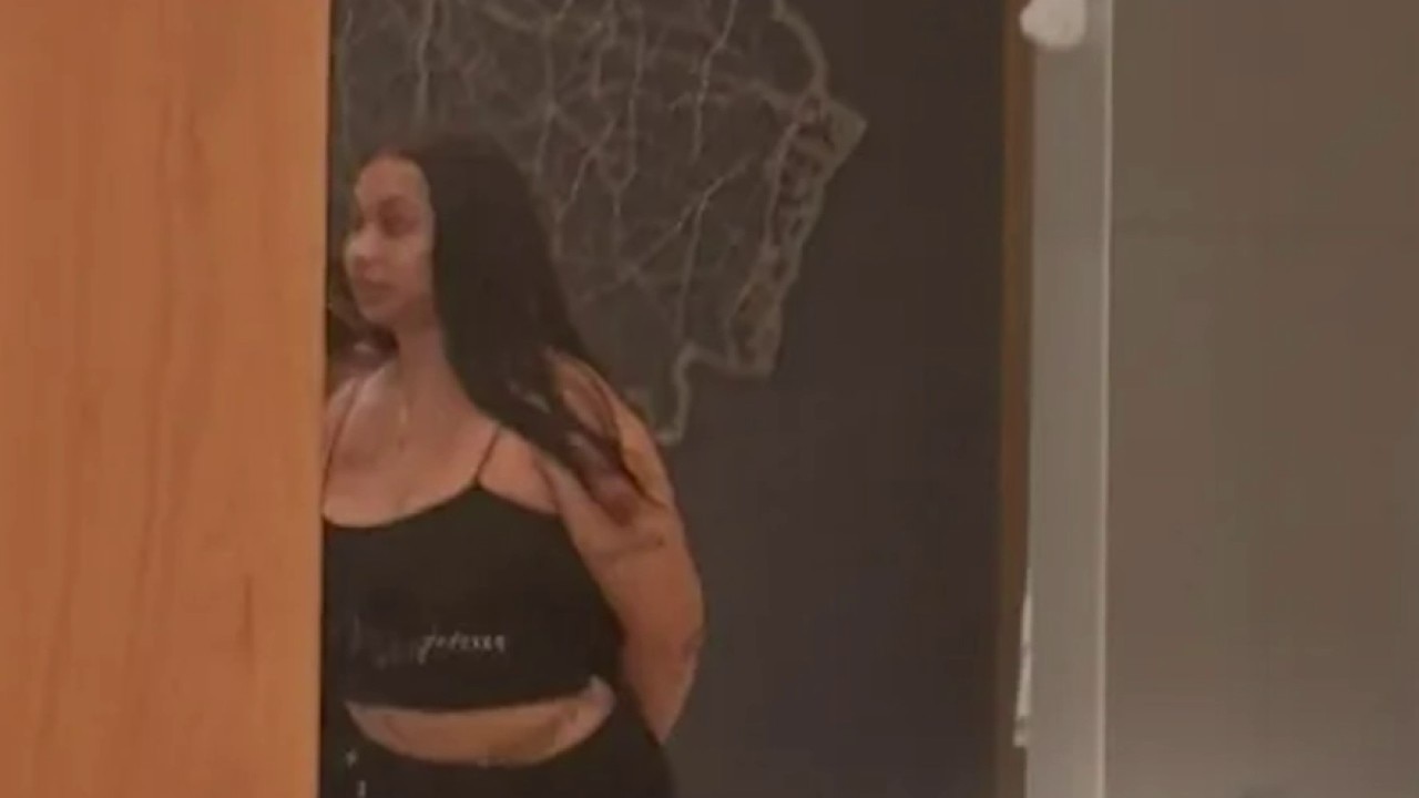 Sidney Starr arrested at Fulton County hotel