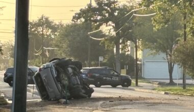 Burglary suspect found dead in flipped-over car on fire after fleeing from authorities in The Heights, Houston police say