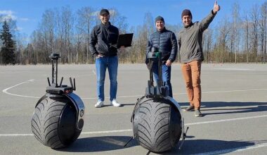 1Rollo one-wheeled AI security robot plans commercial launch in 2027