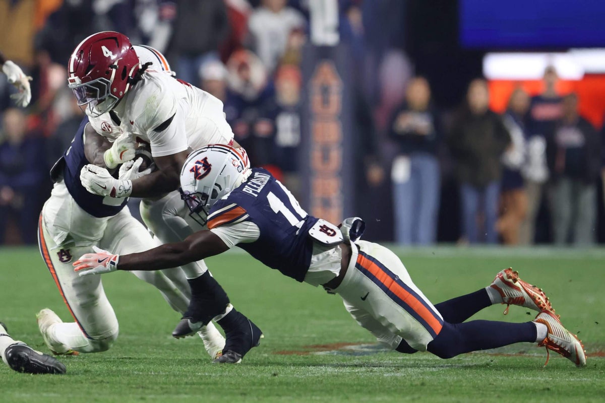 Who’s your real rival? College football has a lot of love (well, hate) triangles