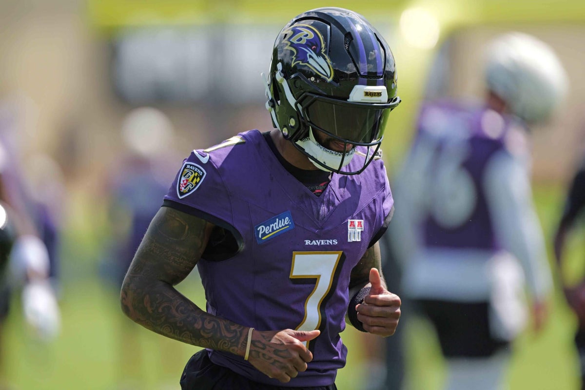 Ravens WR Rashod Bateman faces family violence charge after allegedly breaking windshield