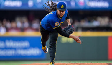 White Sox Acquire Luis Castillo