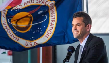 NASA Administrator ‘extremely confident’ in Artemis 3 mission in 2027 – Spaceflight Now