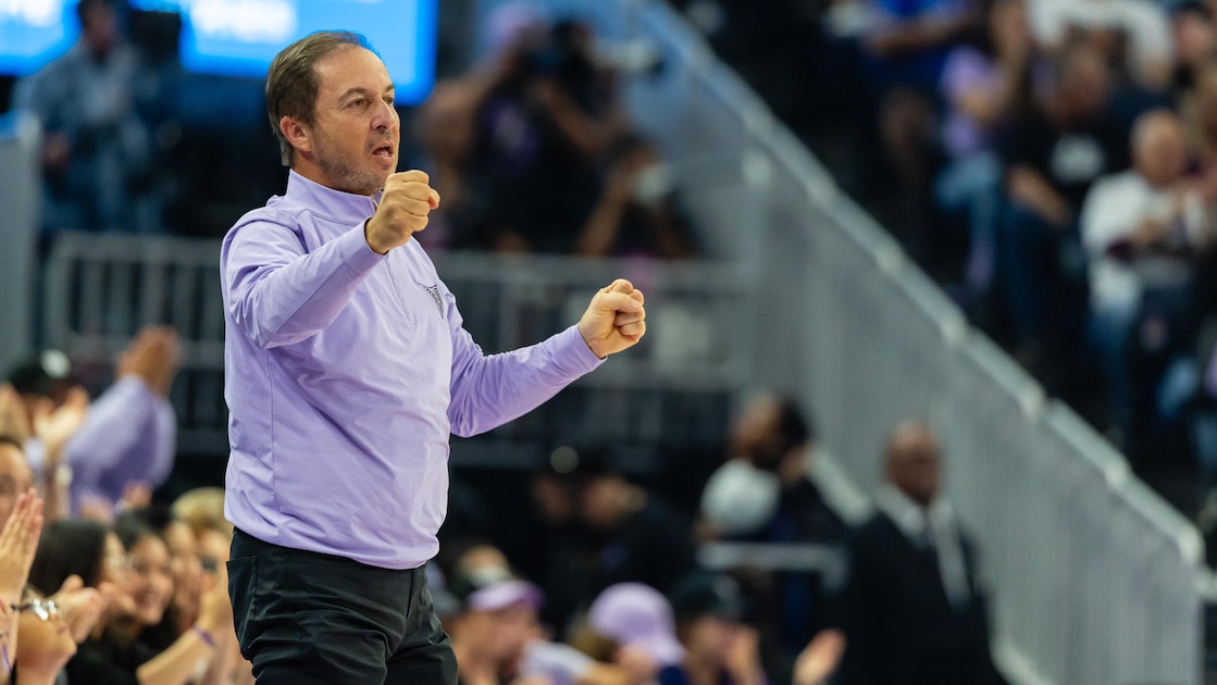 Everything Joe Lacob Said About Steph Curry, LeBron James, Warriors' 'Very Big Trade Offers'