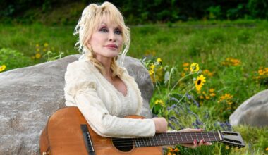 Dolly Parton’s niece shares emotional tribute after singer’s private funeral
