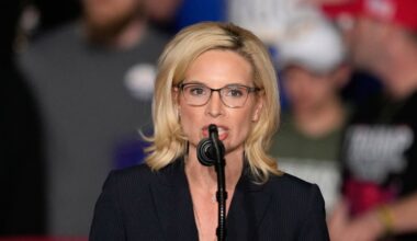 FACT CHECK: Ad claims Hinson voted for health care, rural hospital cuts