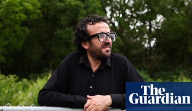 Kurdish hunger striker says ICE force-feeding ‘mentally broke me’ | US immigration